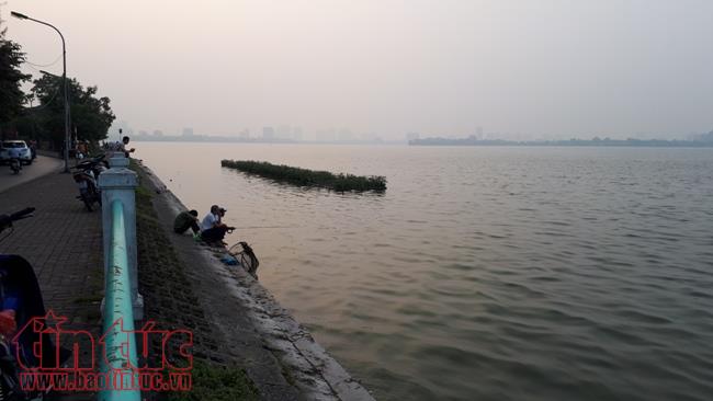 Nạo vét xong khu vực Hồ Tây, 2 du thuyền vẫn chưa di dời ảnh 3